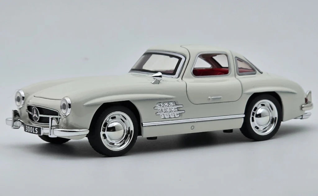 Brightlys Classic Vintage Coupe Diecast Model 1:24 Scale | Retro Luxury Collectible Car