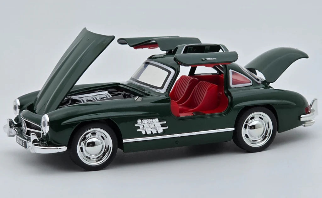 Brightlys Classic Vintage Coupe Diecast Model 1:24 Scale | Retro Luxury Collectible Car