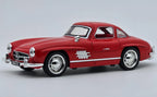 Brightlys Classic Vintage Coupe Diecast Model 1:24 Scale | Retro Luxury Collectible Car