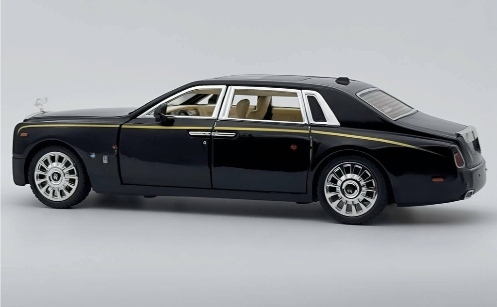 Rolls-Royce Phantom Diecast Model Car 1:24 Scale | Luxury Collectible Metal Toy Car
