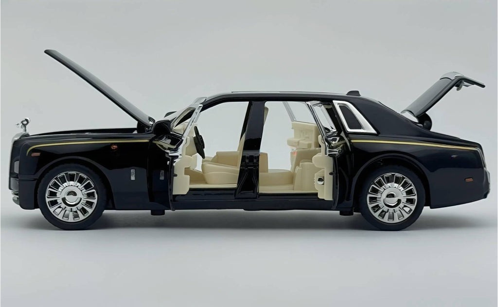 Rolls-Royce Phantom Diecast Model Car 1:24 Scale | Luxury Collectible Metal Toy Car