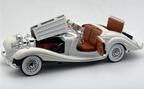 Brightlys Vintage Classic Convertible Diecast Model 1:24 Scale | Luxury Retro Collectible Car