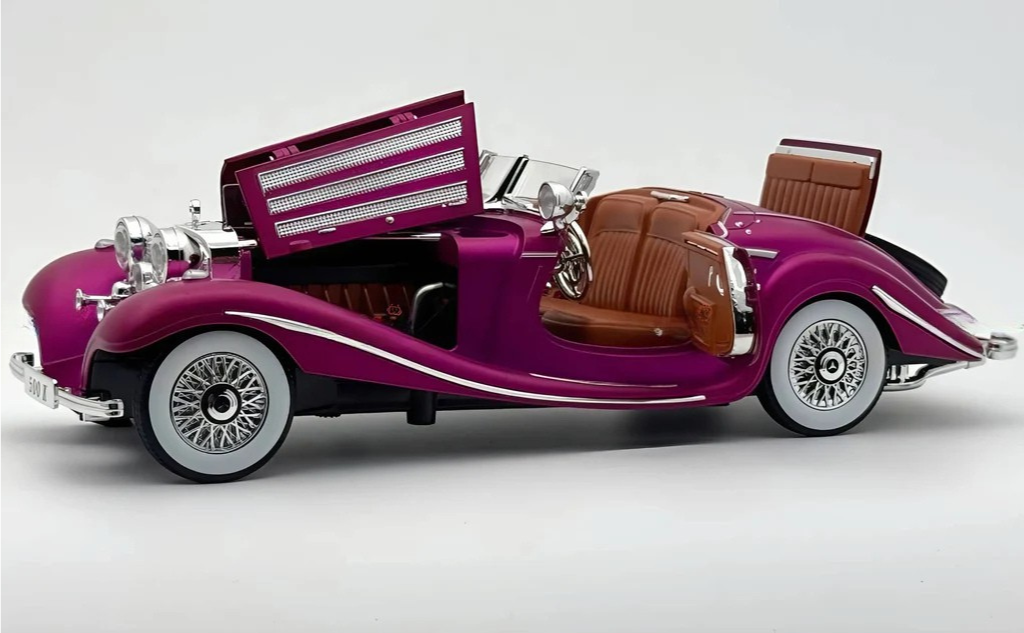 Brightlys Vintage Classic Convertible Diecast Model 1:24 Scale | Luxury Retro Collectible Car